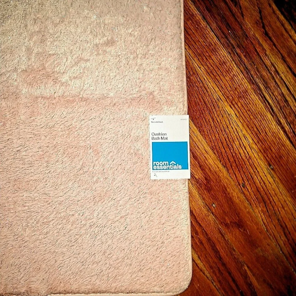 Room Essentials Cushion Bath Mat 17 x 23 Pink Rose Gold Foil Non Skid Ba…